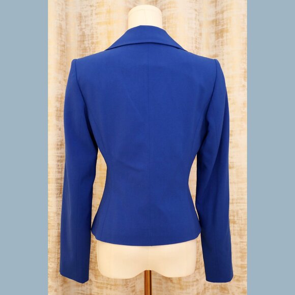 Calvin Klein Double Breasted Power Blue Blazer Size 2 (NWOT) - Picture 2 of 3